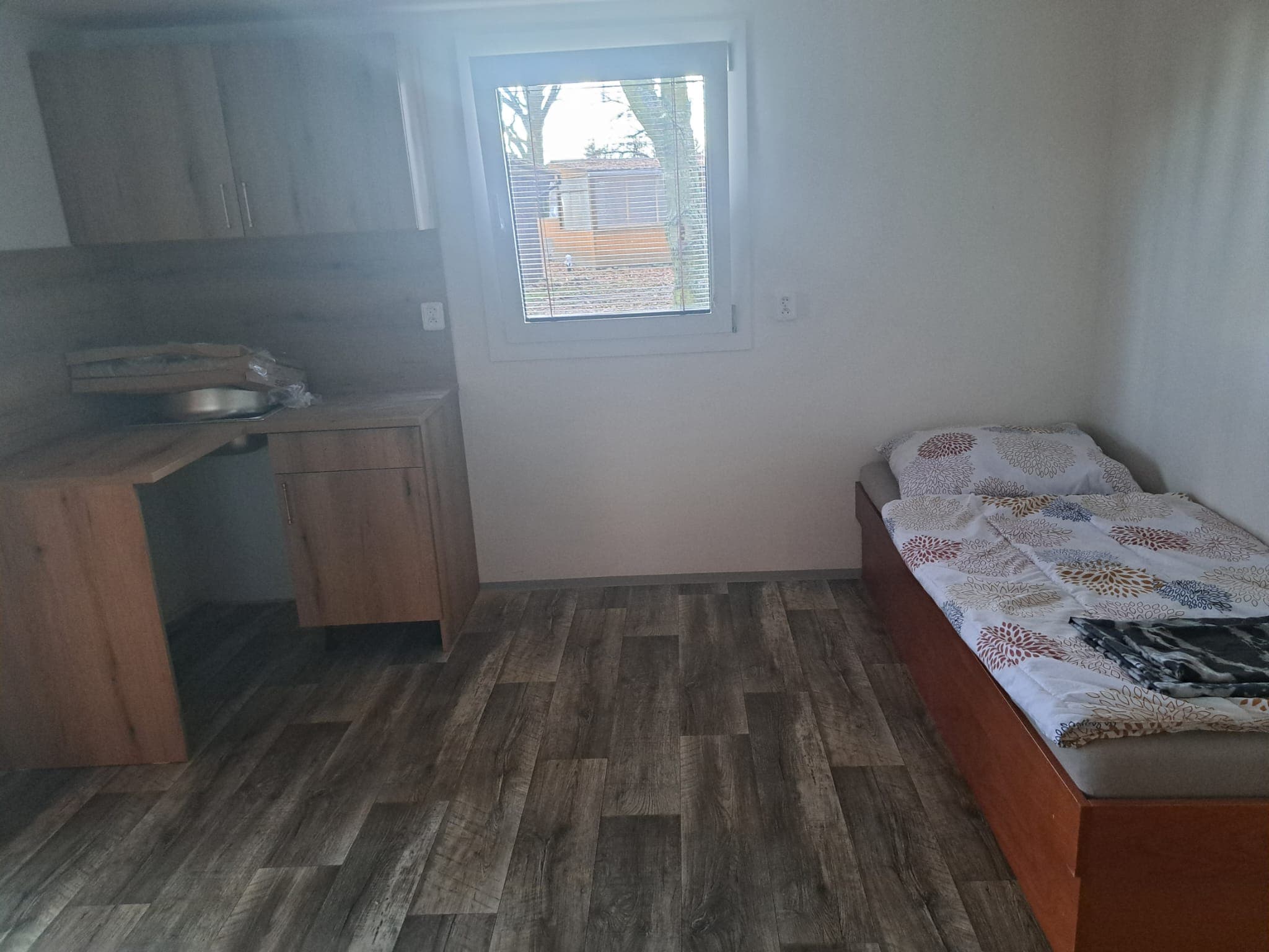 Ubytování ATC Hradec - Chatky 8